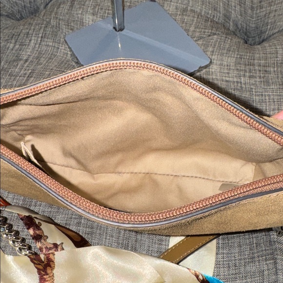 Rebecca Minkoff Avery Brown Suede Crossbody EUC - Picture 14 of 17